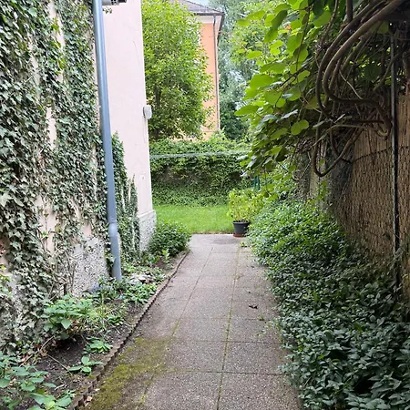 Grosszuegige Altbau-wohnung Mit Loggia & Gruenblick Klagenfurt am Woerthersee